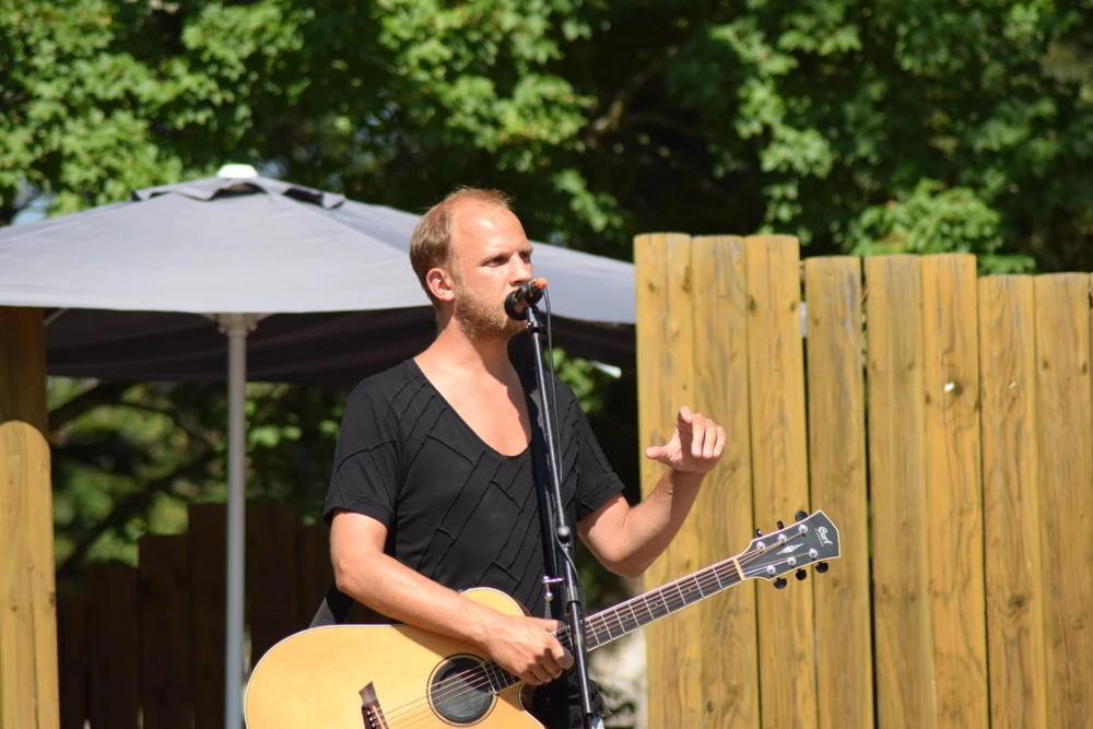 Tag der Adoptiveltern im Zoo Brünn