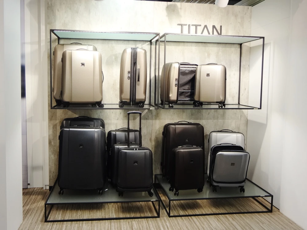 Titan Koffer