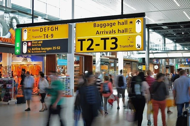 Rennen zum Gate.